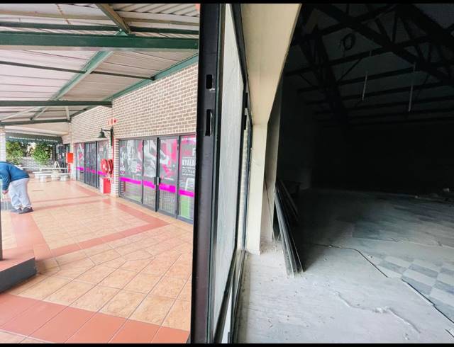 250M² RETAIL TO LET IN KYALAMI